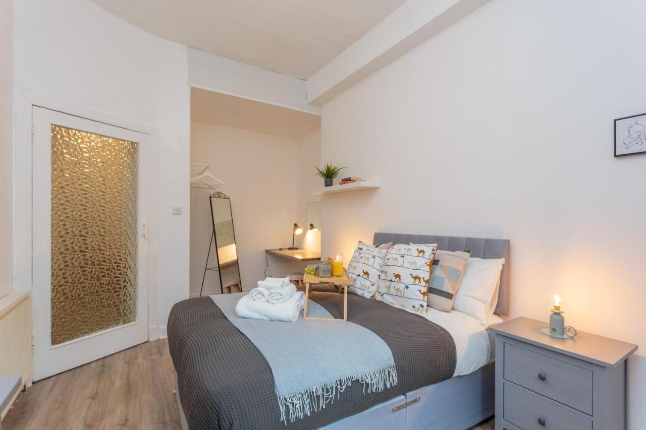 Stylish Apartment At The Edge Of Meadows Park Édimbourg Extérieur photo