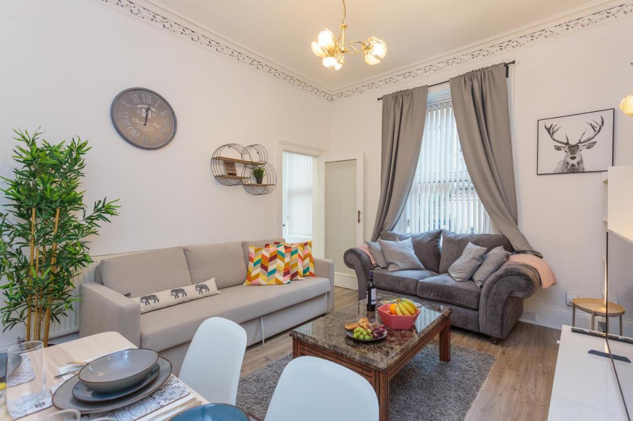 Stylish Apartment At The Edge Of Meadows Park Édimbourg Extérieur photo