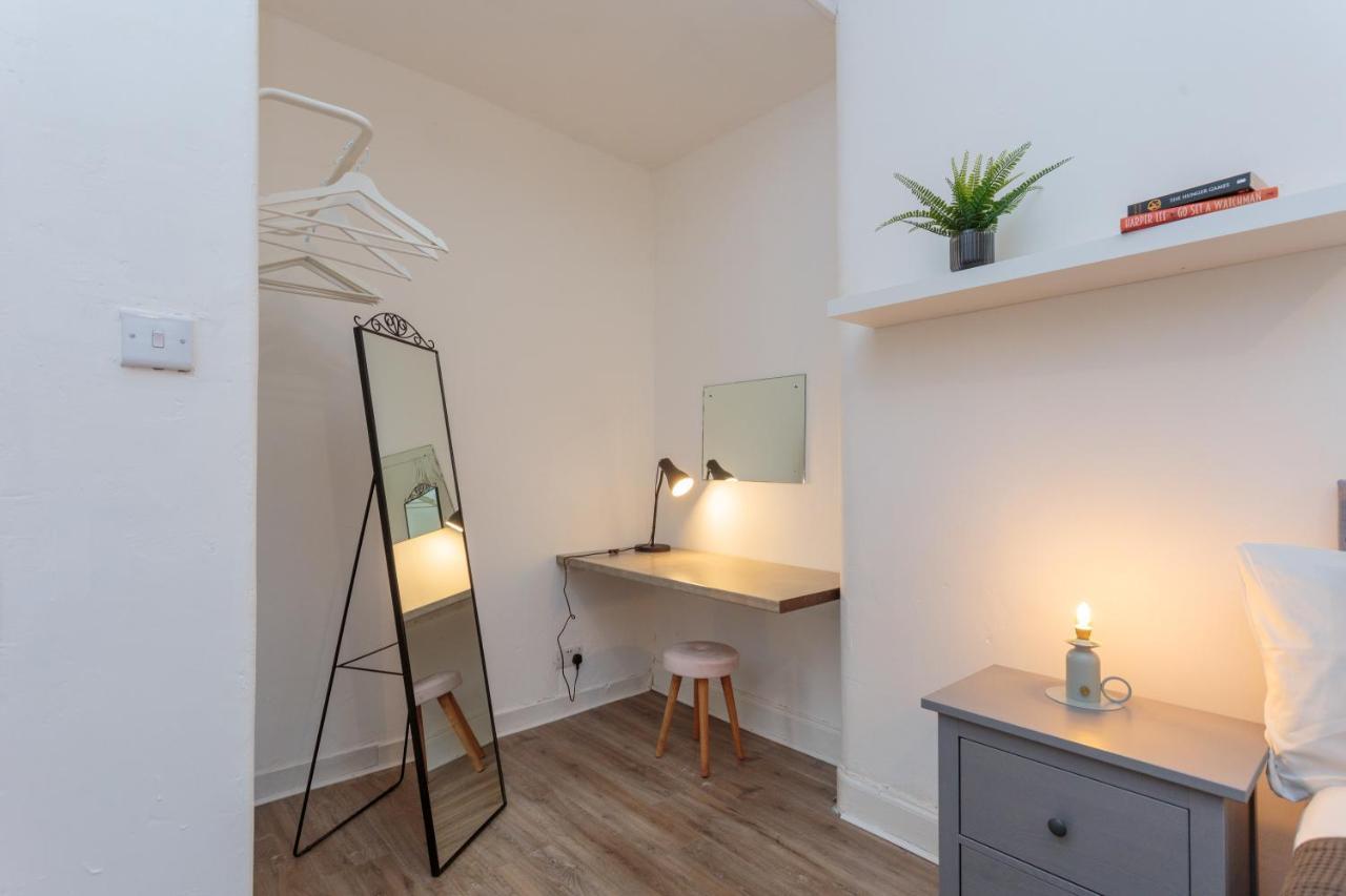 Stylish Apartment At The Edge Of Meadows Park Édimbourg Extérieur photo