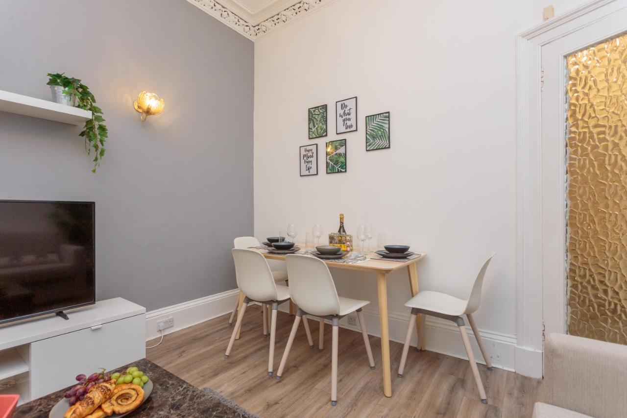 Stylish Apartment At The Edge Of Meadows Park Édimbourg Extérieur photo